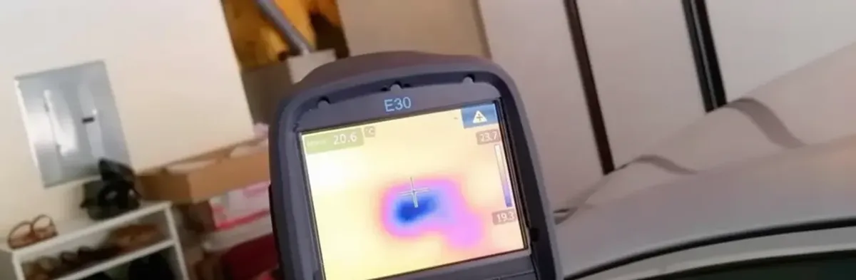 mold inspection using thermal imaging technology to detect moisture and hidden mold in a home in Evansville, IN